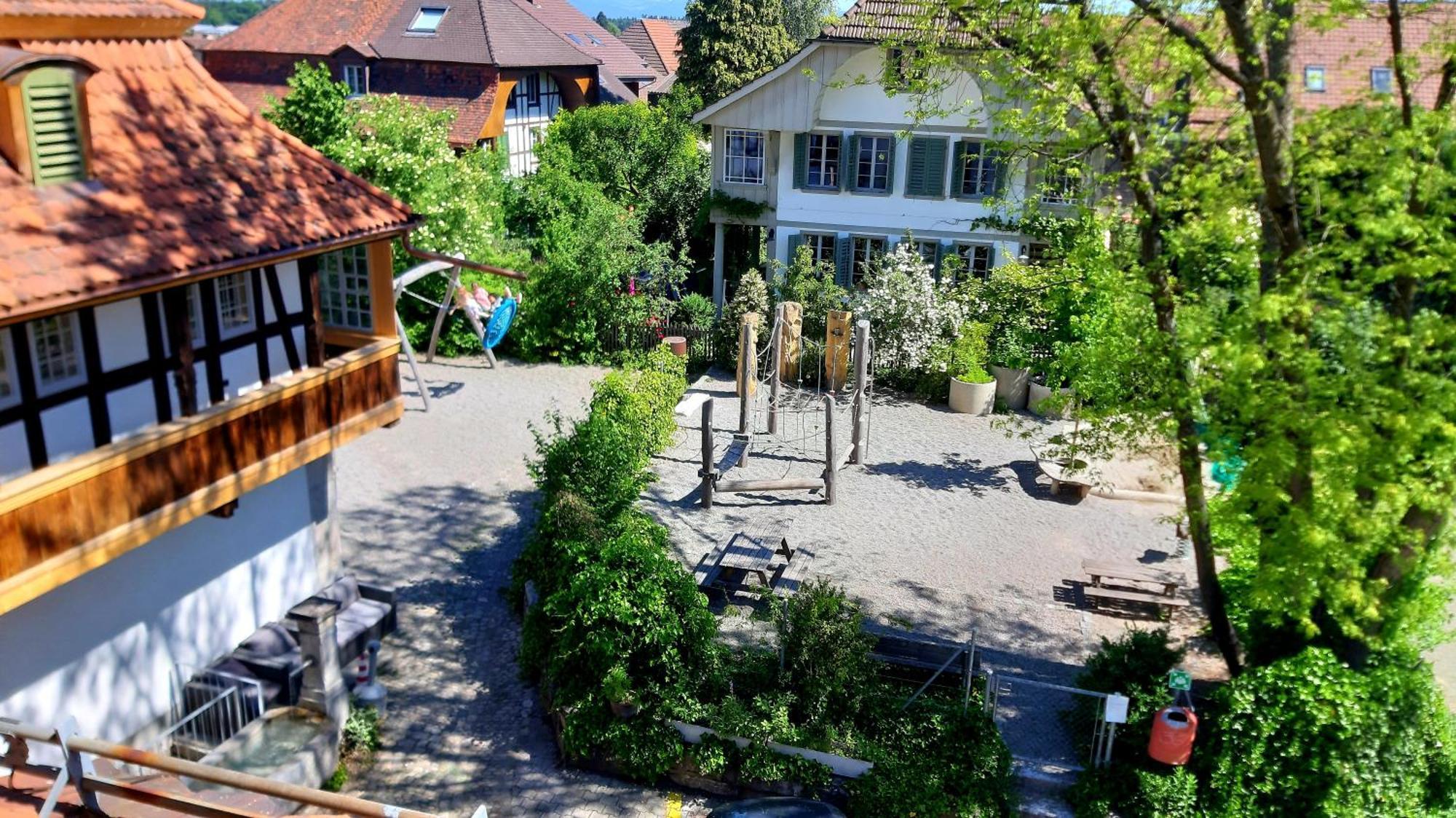 Kreuz Herzogenbuchsee Hotel Bagian luar foto